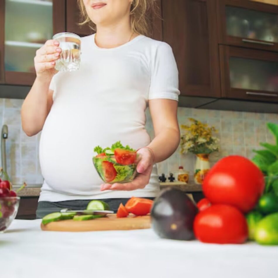 28 Day Diet Plan to Get Pregnant: Boost Your Fertility with Nourishing Foods